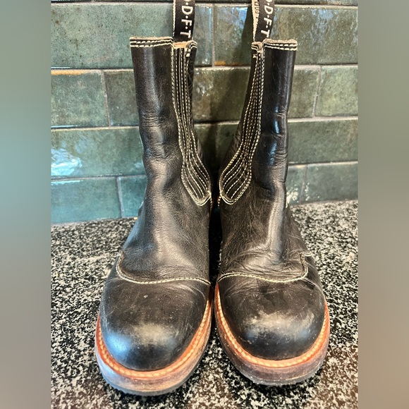 JOHN FLUEVOG Black Leather Ankle Boots 7 - Picture 3 of 10